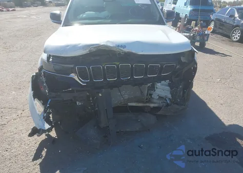 2022 Jeep Grand Cherokee 4Xe Limited 4X4 z USA, uszkodzony, nr VIN 1C4RJYB68N8716738